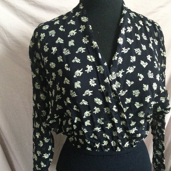 Jean Paul Germany Sheer Crisscross Navy and cream Body Suit Small Size 6 - Picture 7 of 15